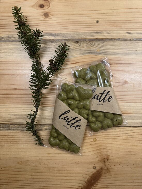 Baltā egļu šokolāde